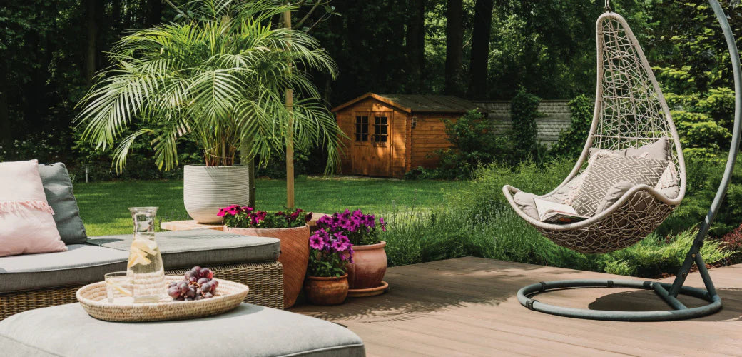 Create a Chill-out Corner with these Egg Chair Idea