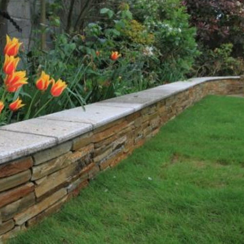 GOLDEN QUARTZ STONE WALLING