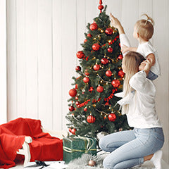 Christmas is a Vibe! Seasonal Decorating Tips For all the 5 Senses